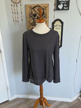 Waffle Knit Long Sleeve Top in Charcoal Large